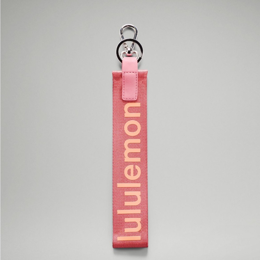 lululemon Never Lost Keychain Brier Rose Orange Frappe